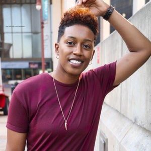 Meet your Posher, Jalisa